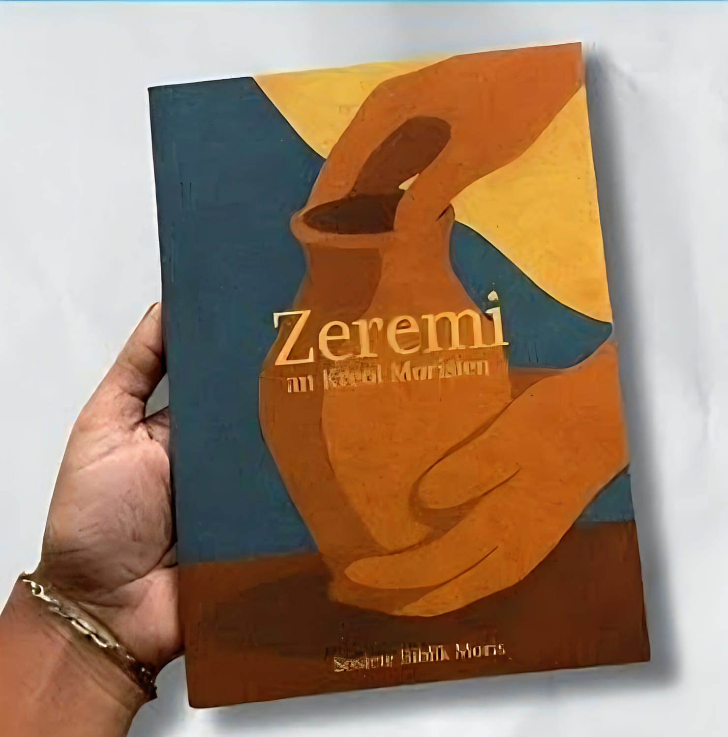 WhatsApp Image 2025-12-04 at 09.43.52